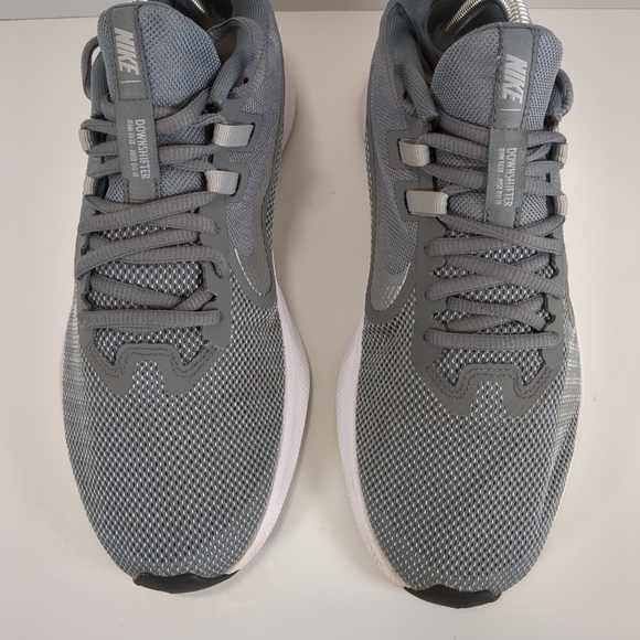 Nike Downshifter 9 Women's Gray Running Shoes, Size 10.5 - Picture 5 of 12